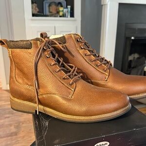 Dr. Scholl's Men's Brown Chukka Boots